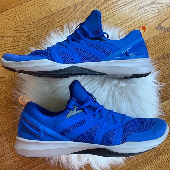 Nike men’s Victory Elite Trainer Training sneakers - Picture 2 of 9